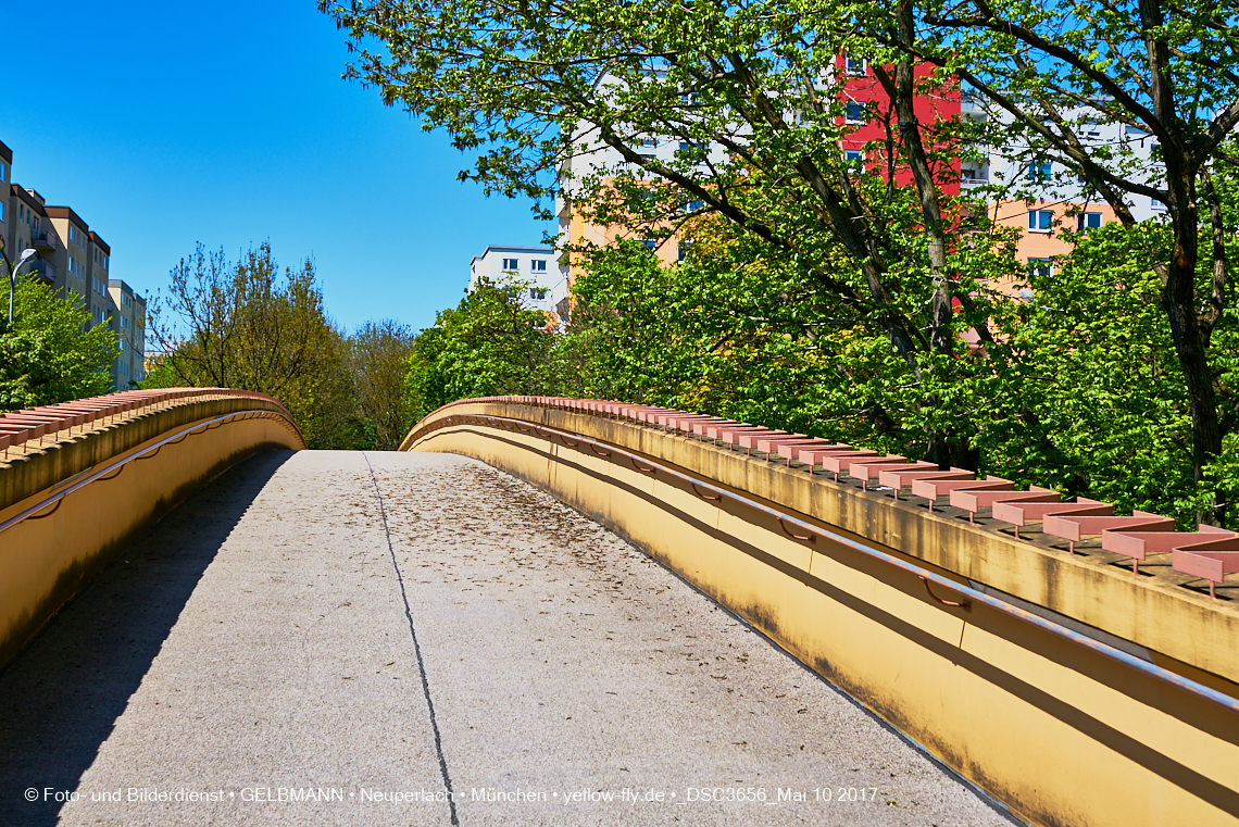 21.03.2017 - Abrissbaustelle Quiddezentrum in Neuperlach
